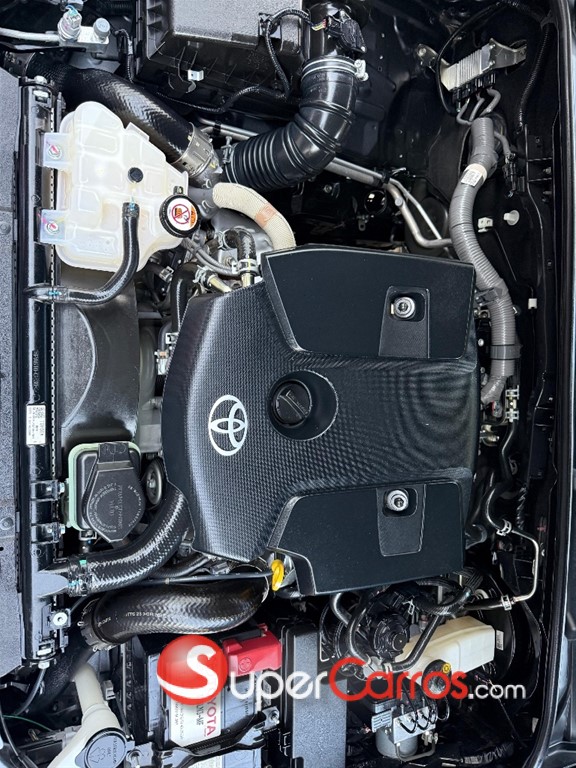 2023 Toyota Hilux Limited TSS — foto 9 / 9