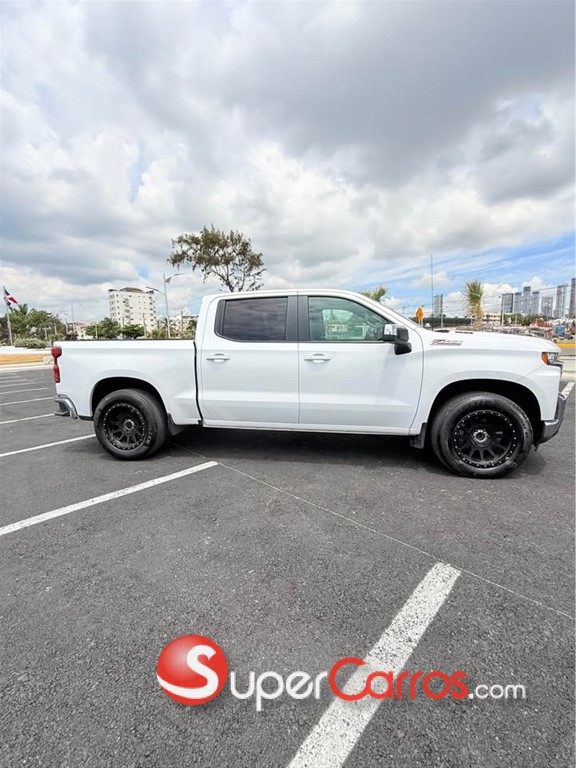 2021 Chevrolet Silverado Z71 Duramax — foto 8 / 10