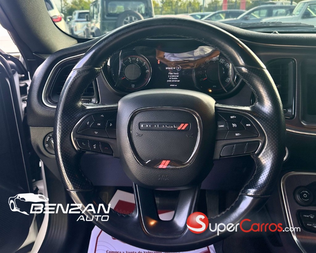 2018 Dodge Challenger SXT — foto 9 / 9