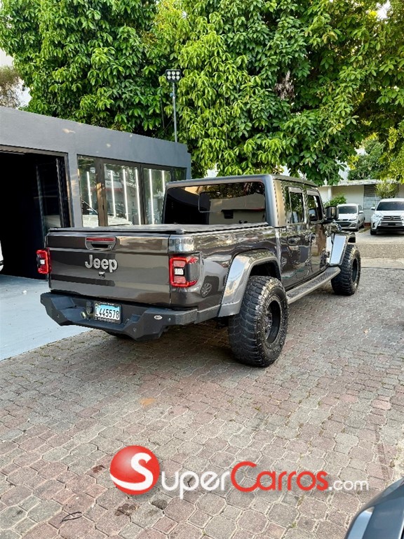 2020 Jeep Gladiator Overland — foto 4 / 10