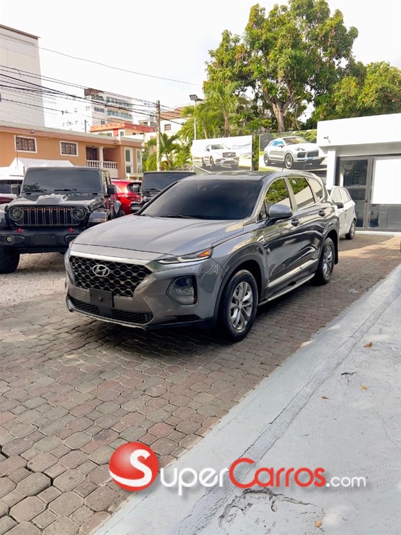 2020 Hyundai Santa Fe SE