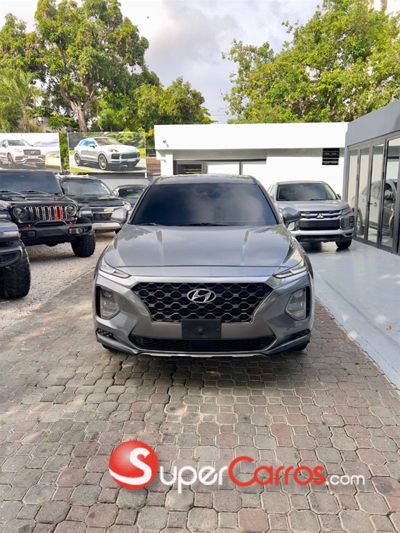 2020 Hyundai Santa Fe SE — foto 2 / 11