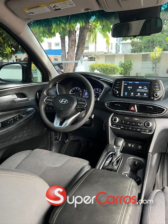 2020 Hyundai Santa Fe SE — foto 7 / 11