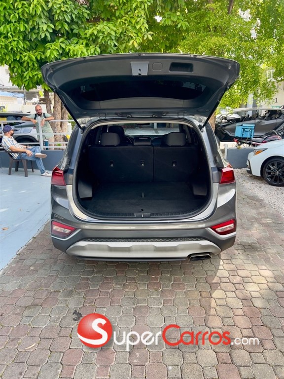 2020 Hyundai Santa Fe SE — foto 10 / 11