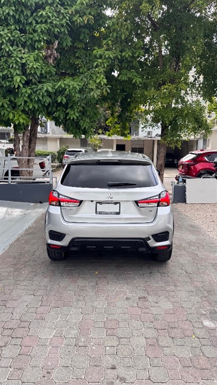 2020 Mitsubishi Motors Outlander Sport SE — foto 5 / 10