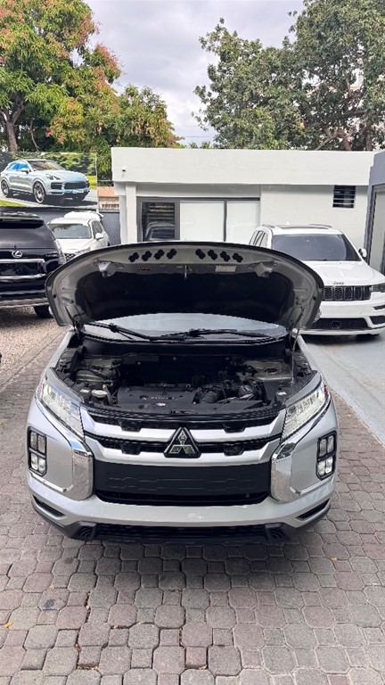 2020 Mitsubishi Motors Outlander Sport SE — foto 9 / 10