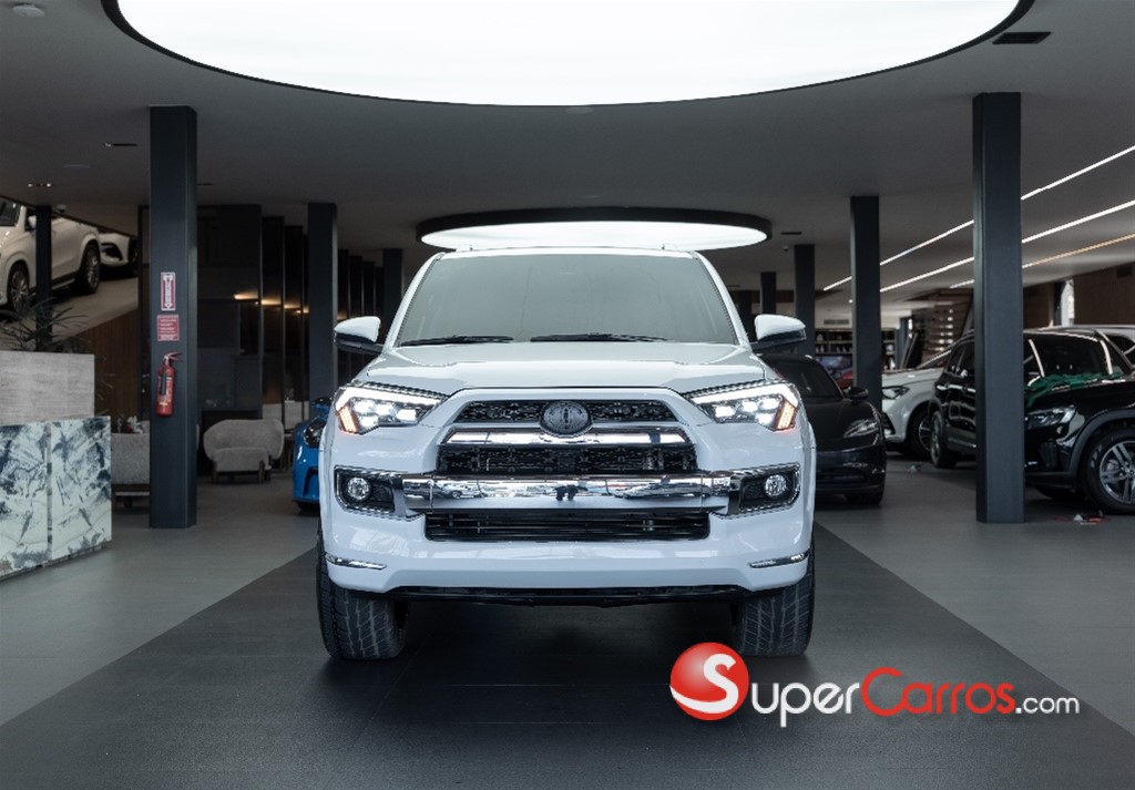 2024 Toyota 4 Runner SR5 — foto 5 / 12