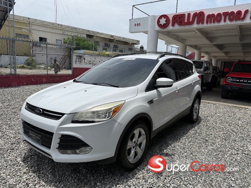 2015 Ford Escape SE — foto 3 / 12