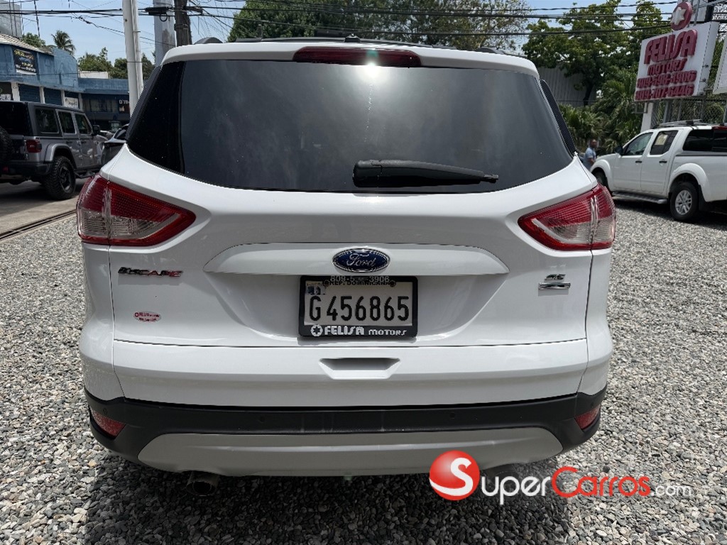 2015 Ford Escape SE — foto 6 / 12