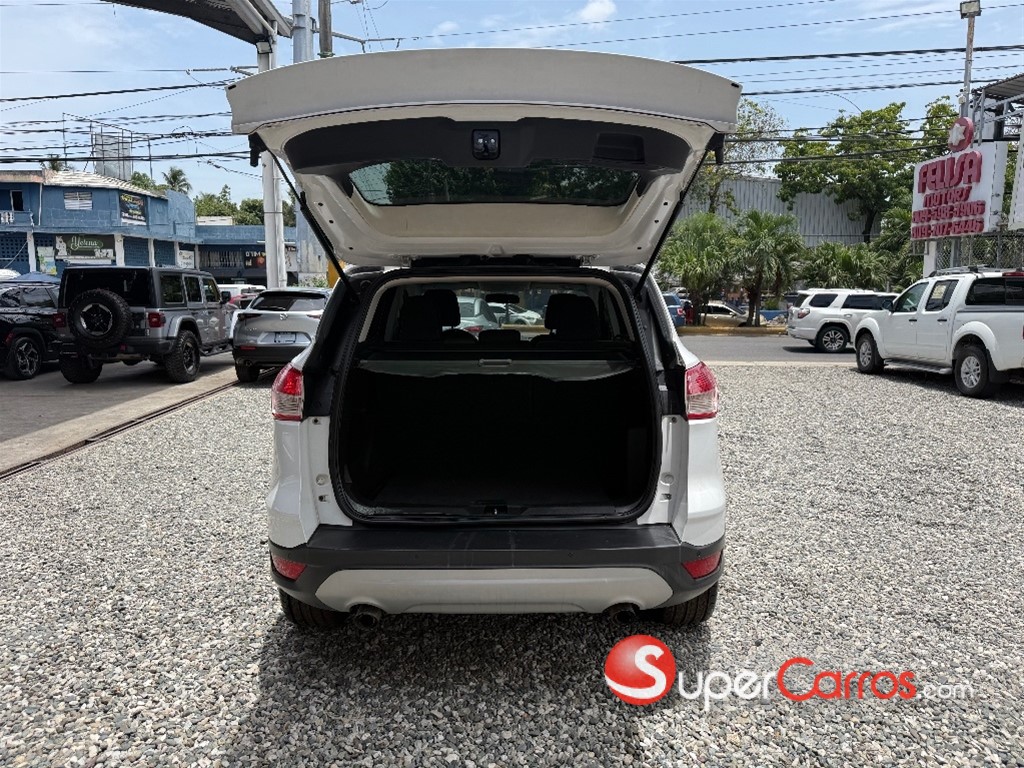 2015 Ford Escape SE — foto 12 / 12