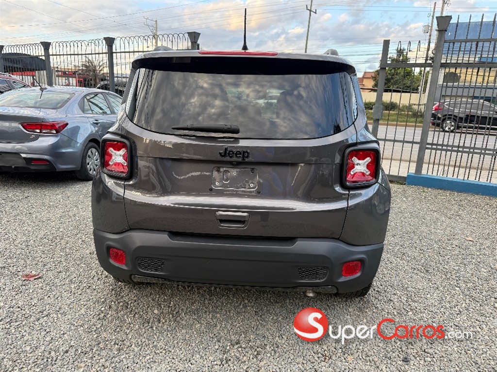 2020 Jeep Renegade — foto 5 / 10