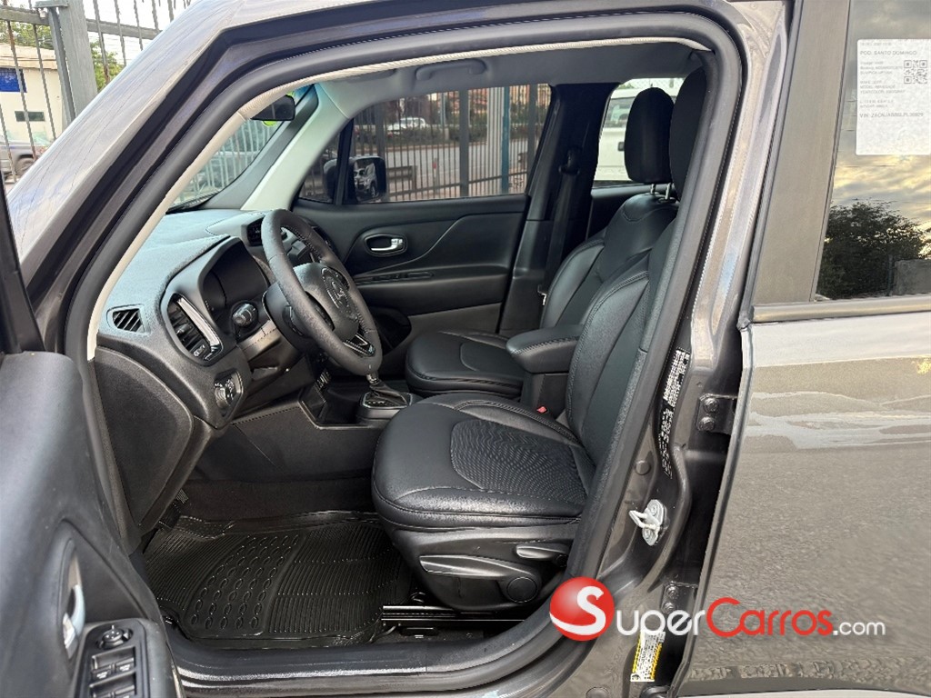 2020 Jeep Renegade — foto 7 / 10