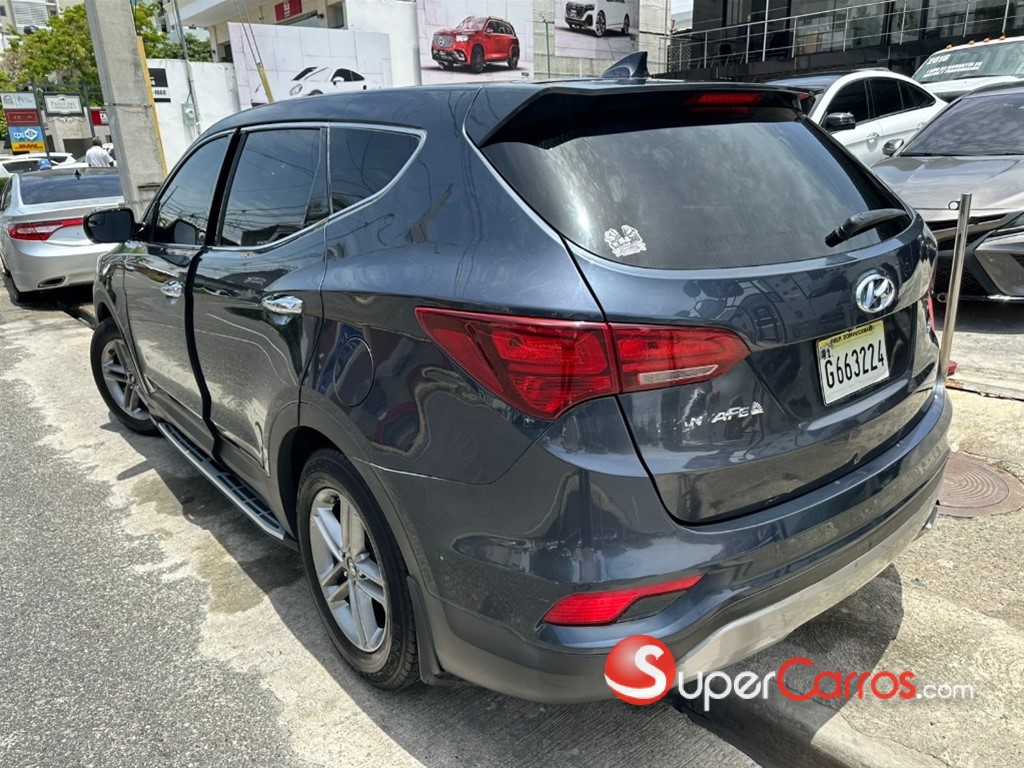2017 Hyundai Santa Fe Sport — foto 4 / 12