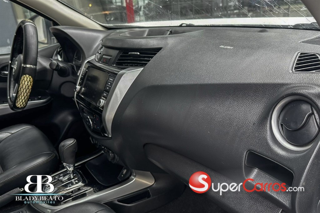 2024 Nissan Frontier LE — foto 7 / 12