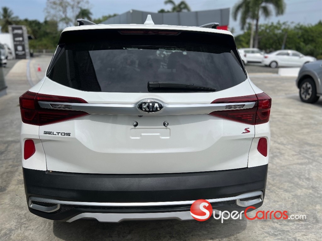 2021 Kia Seltos S — foto 5 / 10