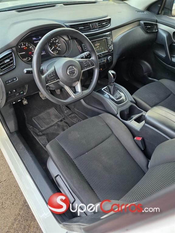 2021 Nissan Rogue Sport — foto 3 / 9