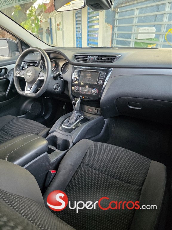 2021 Nissan Rogue Sport — foto 5 / 9