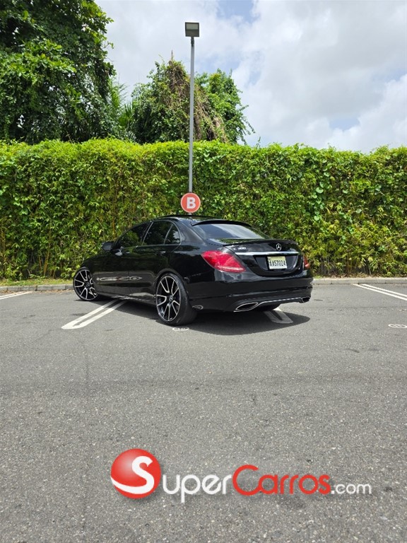 2018 Mercedes-Benz Clase C 300 — foto 10 / 10