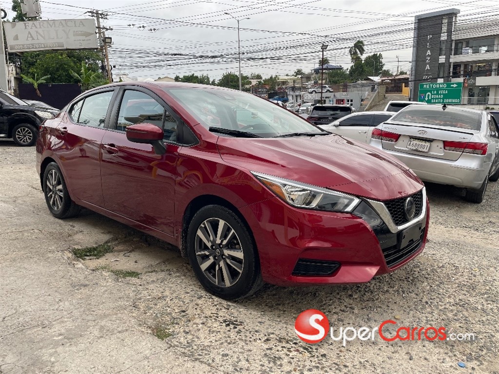 2020 Nissan Versa SV — foto 6 / 12