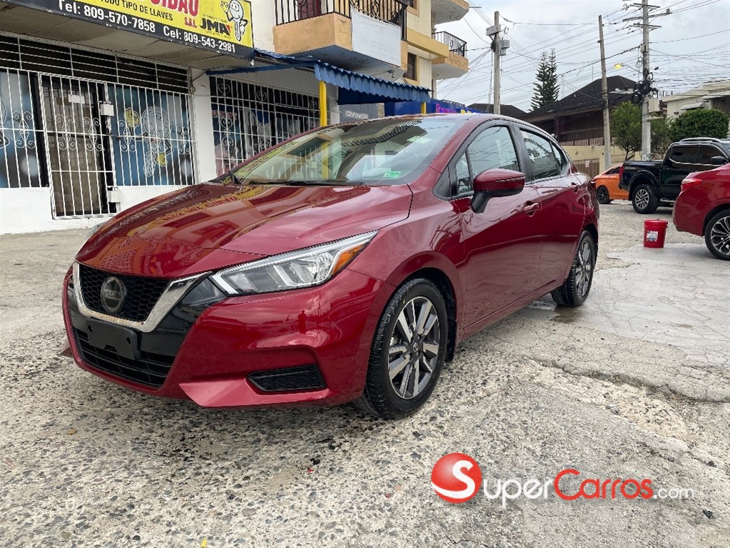 2020 Nissan Versa SV — foto 7 / 12