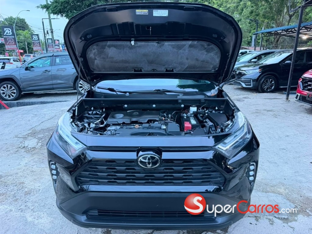 2022 Toyota RAV4 XLE Premium — foto 12 / 12