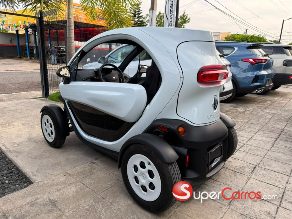 2018 Renault Twizy — foto 6 / 8