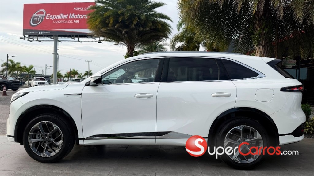 2027 Changan CS 75 — foto 8 / 8