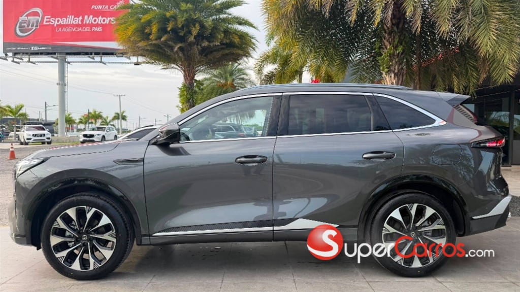 2027 Changan CS 75 — foto 2 / 8