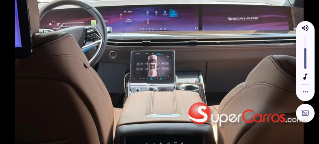 2025 Cadillac Escalade Premium Luxury — foto 6 / 11
