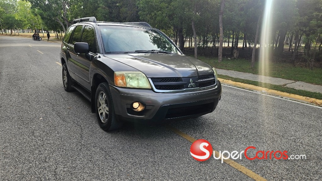 2006 Mitsubishi Motors Endeavor XLS — foto 10 / 11