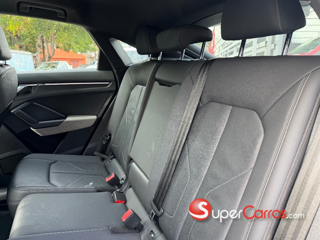 2021 Audi Q3 SportBack — foto 9 / 12