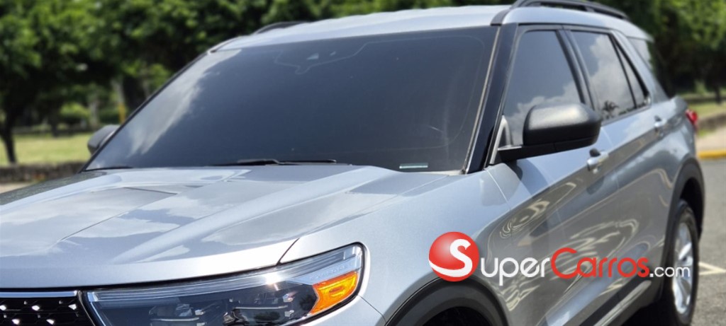 2021 Ford Explorer XLT 4WD — foto 8 / 12