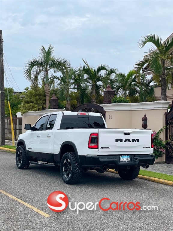 2020 Dodge Ram Rebel Sport — foto 4 / 12