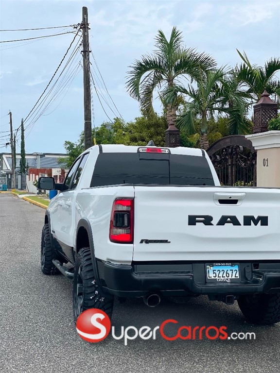 2020 Dodge Ram Rebel Sport — foto 10 / 12