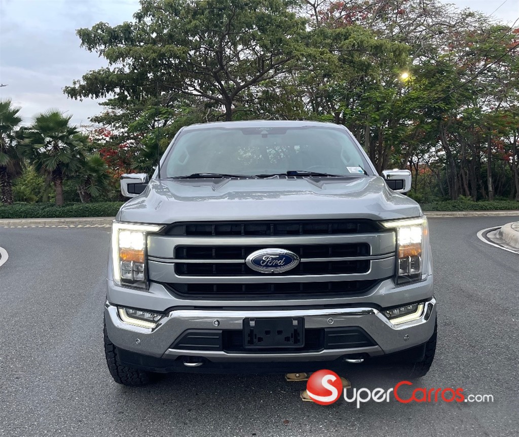 2021 Ford F 150 XLT ECOBOOST — foto 8 / 12