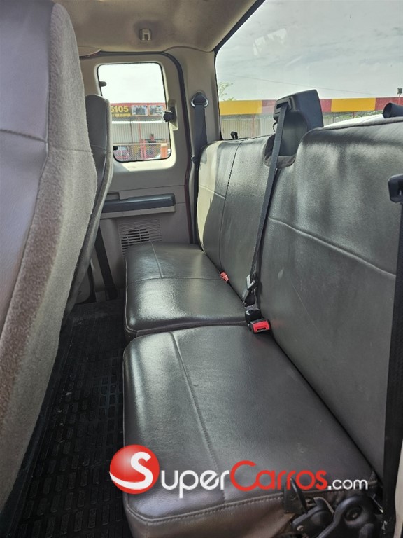 2009 Ford F 250 SUPER DUTY — foto 11 / 12