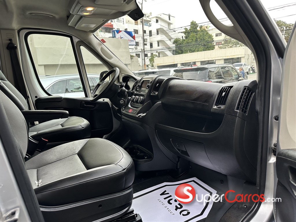 2020 Ram Promaster 2500 — foto 7 / 12