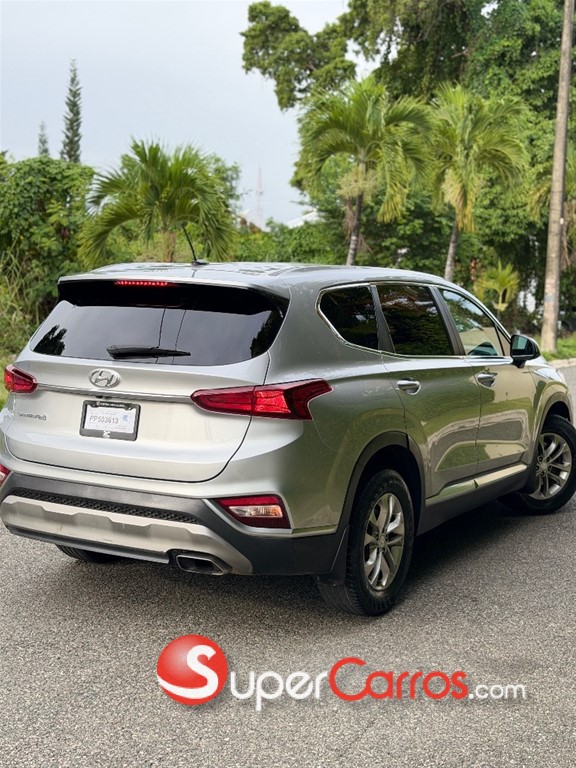2020 Hyundai Santa Fe — foto 2 / 7