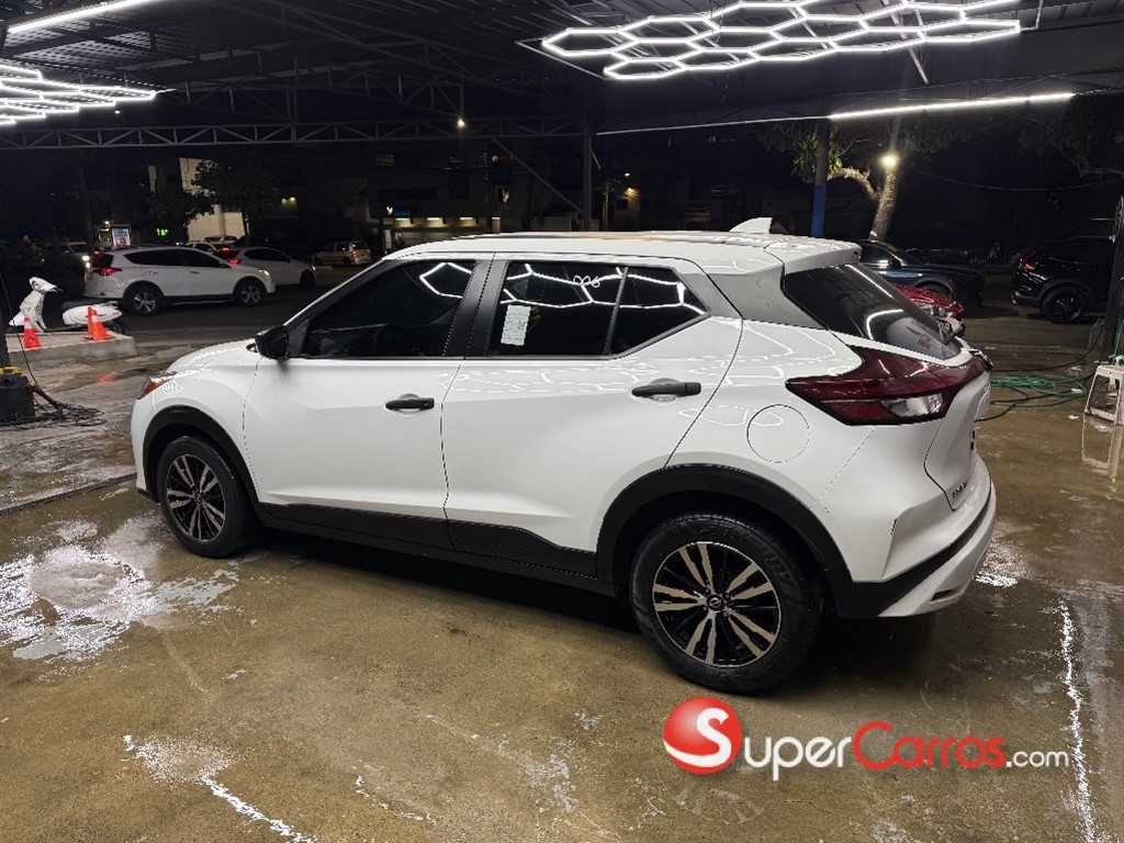 2021 Nissan Kicks — foto 6 / 11