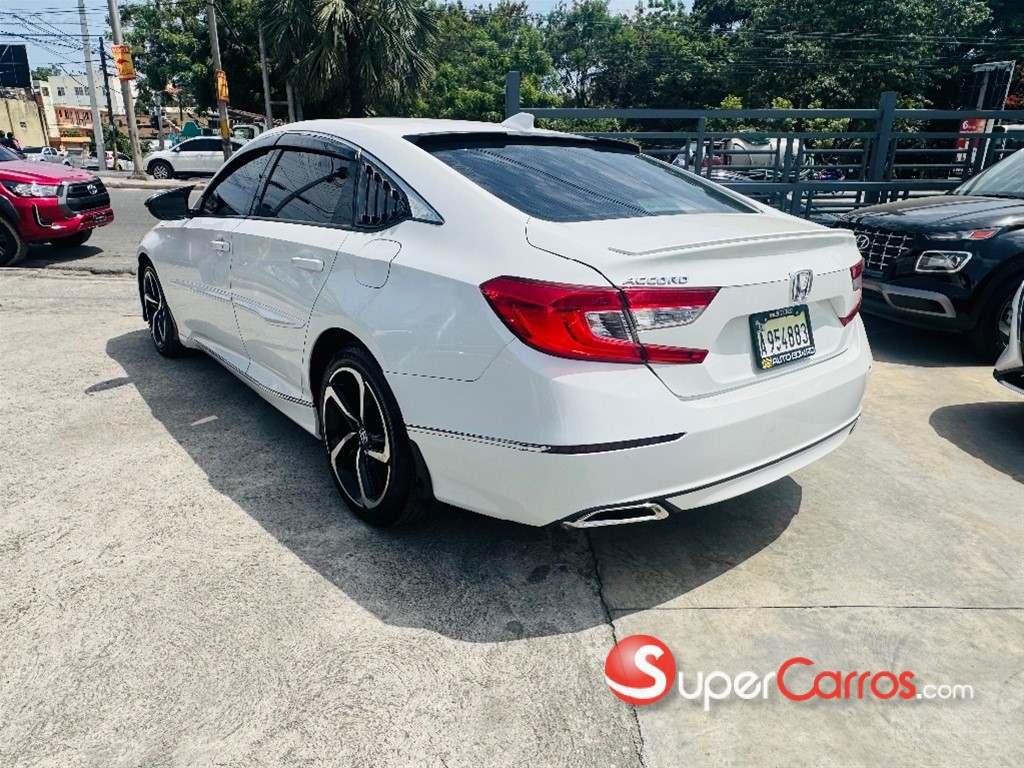 2018 Honda Accord EX — foto 3 / 12