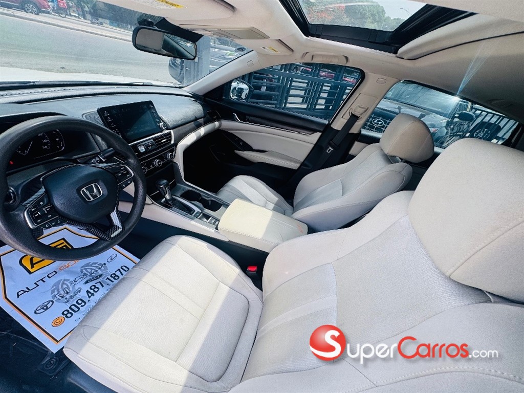 2018 Honda Accord EX — foto 6 / 12