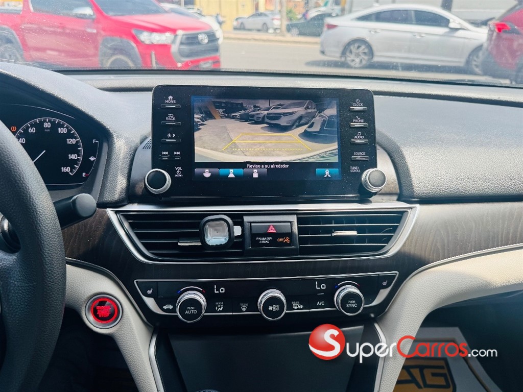2018 Honda Accord EX — foto 10 / 12