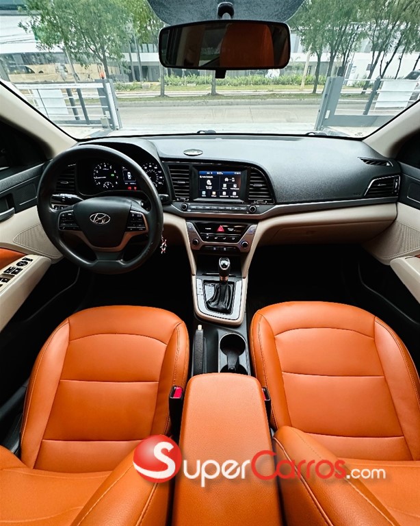 2018 Hyundai Elantra SEL — foto 6 / 11