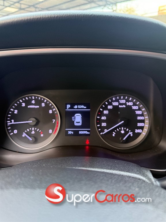 2019 Hyundai Tucson LIMITED — foto 9 / 12