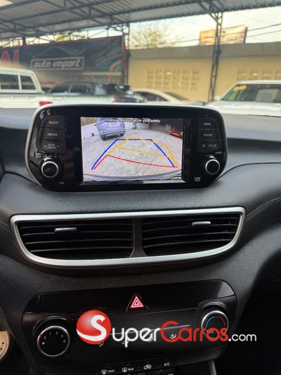 2019 Hyundai Tucson LIMITED — foto 10 / 12