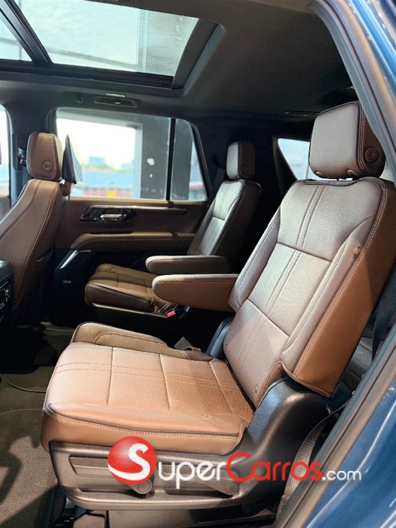2025 Chevrolet Tahoe Highcountry Duramax — foto 7 / 12