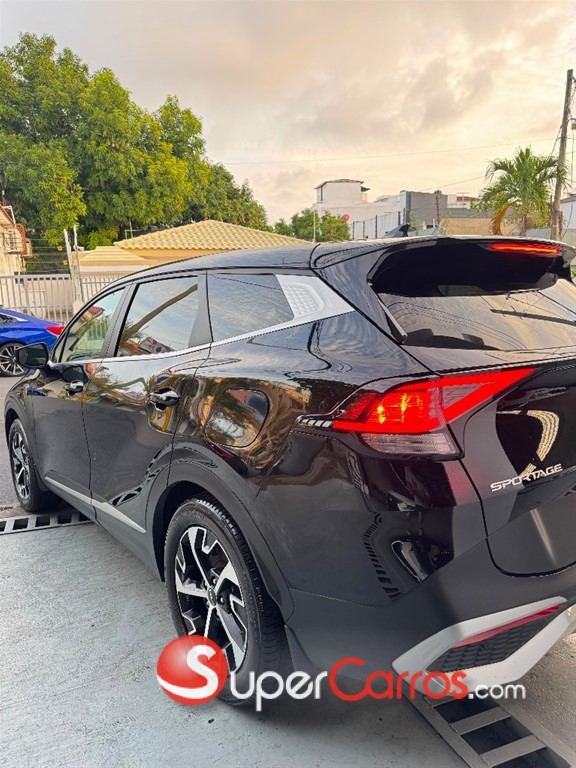 2023 Kia Sportage EX — foto 5 / 10