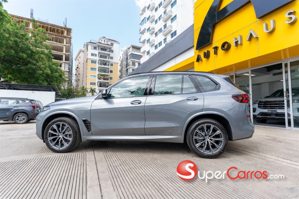 2026 BMW X 5 M Package — foto 2 / 9