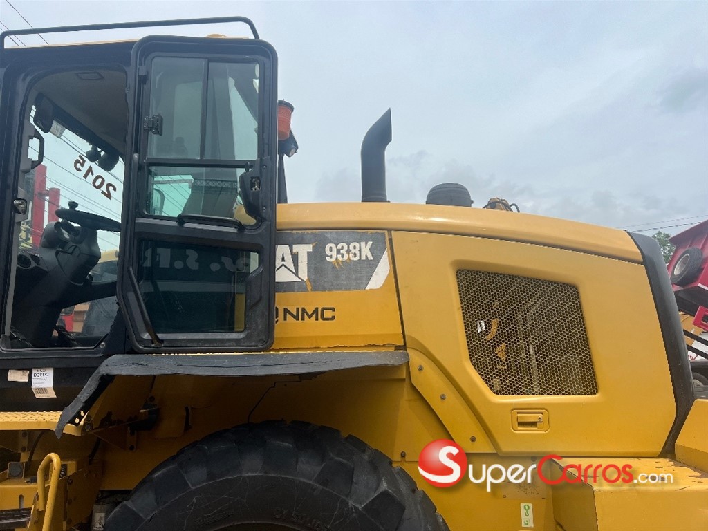 2015 Caterpillar 938K — foto 2 / 9