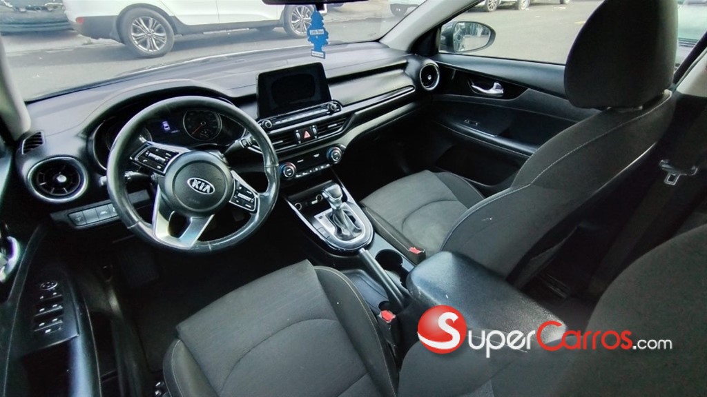 2019 Kia Forte S — foto 9 / 10